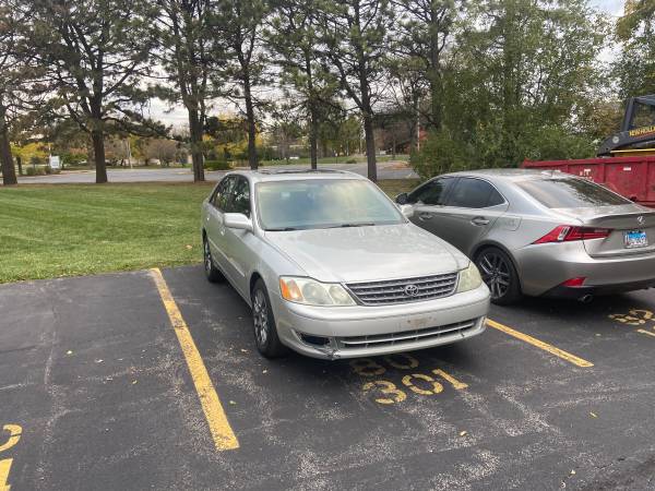 2003 Toyota Avalon - cars & trucks - by owner - vehicle automotive... for sale in Naperville, IL – photo 2