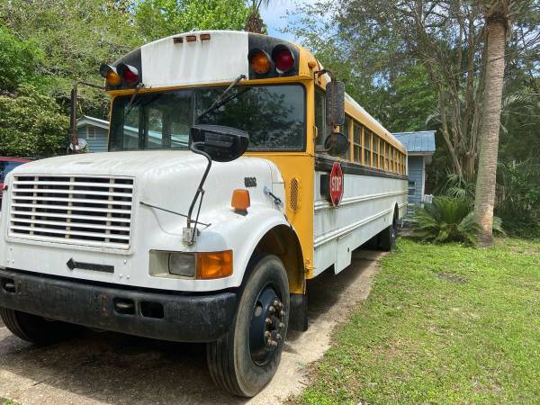 97 Thomas Bus 7 3 International for sale in Dearing, FL – photo 2