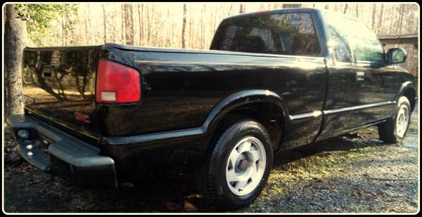 GMC Sonoma (S10) - Low Miles - Clean - cars & trucks - by dealer -... for sale in Madison, NC – photo 14