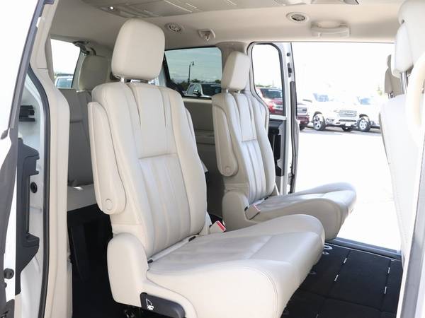 2016 Chrysler Town & Country Touring Passenger Van for sale in Walla Walla, WA – photo 20