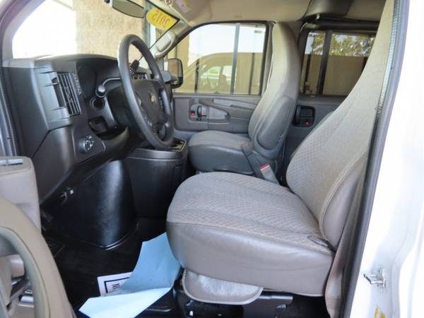 2015 Chevrolet Express Passenger 3500 LT w/1LT /15-PASSENGER/ LOW... for sale in Tucson, AZ – photo 14