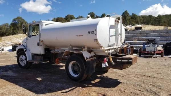 2000 Freightliner 2000 Freightliner FL70 S/A Water Truck - cars & for sale in Denver , CO – photo 3
