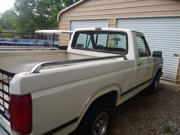 1986 Ford F-150 shortbed v8 5 8 liter rare find ! No rust automatic for sale in Senoia, GA – photo 6
