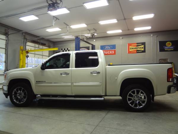 2013 GMC Sierra 1500 SLE Crew Cab - - by dealer for sale in Brockport, NY – photo 4