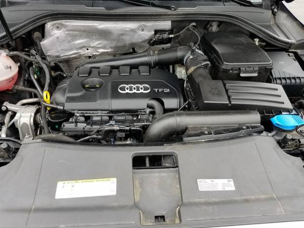 2017 Audi Q3 Premium SKU:HR000206 SUV for sale in Westmont, IL – photo 23