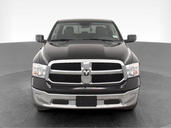 2020 Ram 1500 Classic Crew Cab SLT Pickup 4D 6 1/3 ft pickup Black -... for sale in Lewisville, TX – photo 17