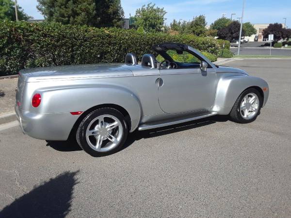 2004 Chevy SSR Convertible for sale in Modesto, CA – photo 6