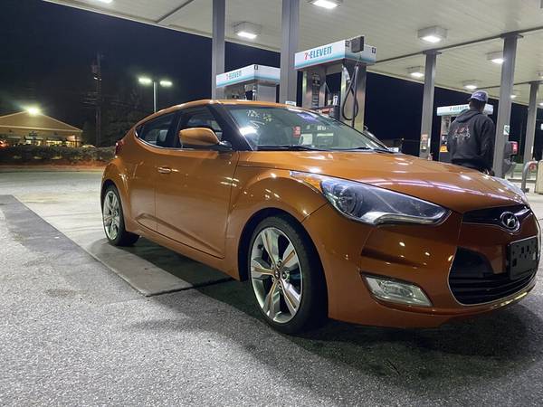 2012 Hyundai Veloster - cars & trucks - by dealer - vehicle... for sale in Chicopee, CT – photo 8
