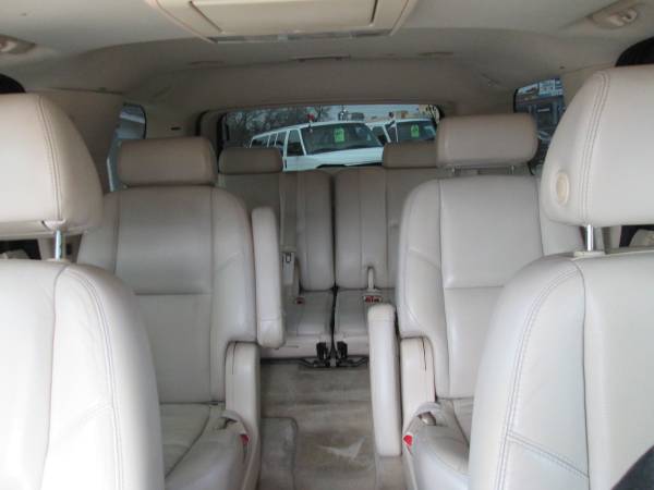 2007 CADILLAC ESCALADE LUXURY - cars & trucks - by dealer - vehicle... for sale in Lincoln, NE – photo 16