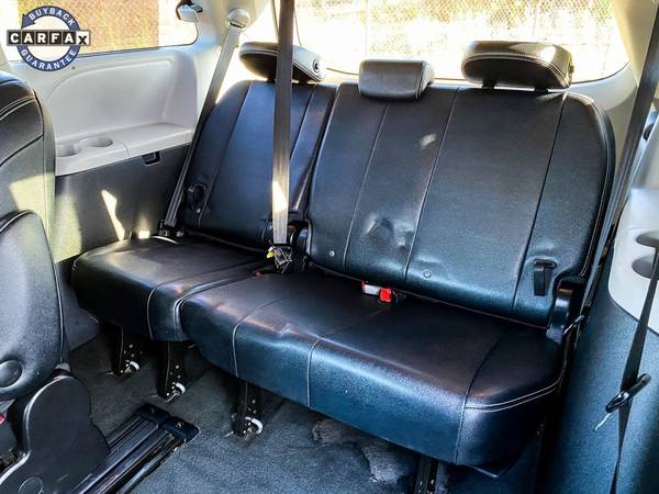 Toyota Sienna SE Navi Sunroof Bluetooth DVD Player Third Row Seating... for sale in Roanoke, VA – photo 17