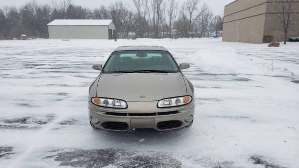 2002 Oldsmobile Aurora NO ACCIDENTS - - by dealer for sale in Grand Blanc, MI – photo 2