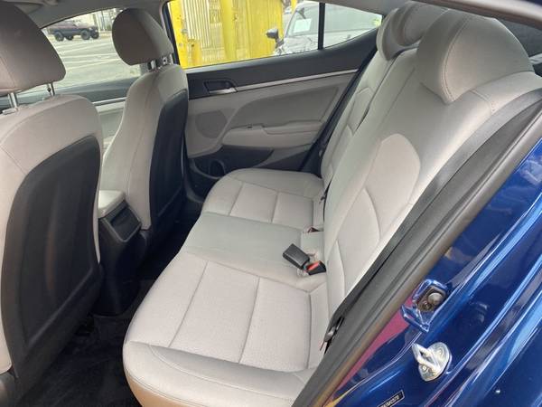 2018 Hyundai Elantra SEL sedan Lakeside Blue - - by for sale in INGLEWOOD, CA – photo 7