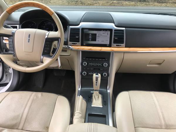 2011 Lincoln MKZ AWD 79k Low Miles Clean History No Accidents - cars for sale in newfield, PA – photo 10