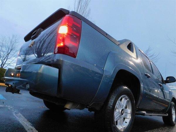 2008 Chevrolet Chevy Avalanche Z71 Sport Utility Pickup / Leather... for sale in Portland, OR – photo 24