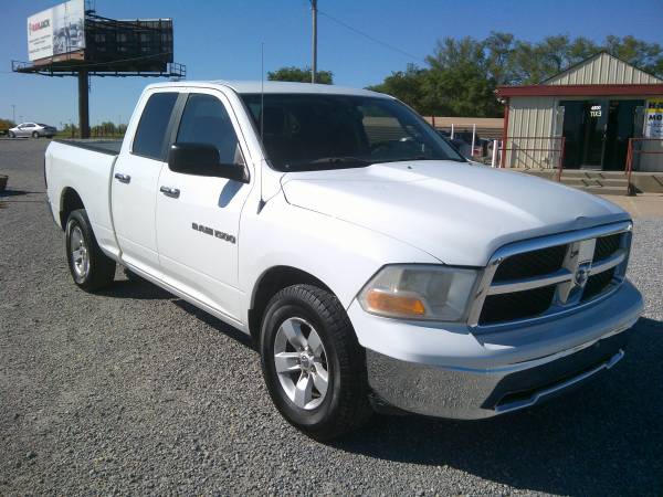 2012 Ram 1500 SLT Quad Cab 4x4 - - by dealer - vehicle for sale in McConnell AFB, KS – photo 3
