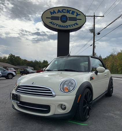 2014 MINI Cooper Convertible for sale in Round Lake, NY