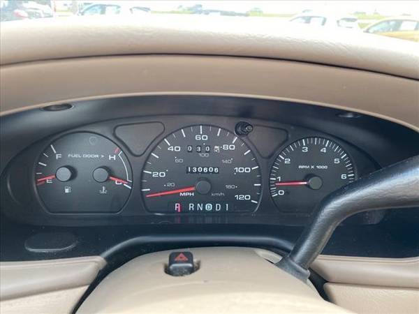 2003 Ford Taurus SES - sedan - - by dealer - vehicle for sale in Grand Blanc, MI – photo 11