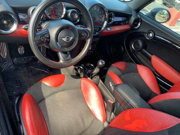 2011 MINI COOPER S MANUAL - EZ TO FINANCE CALL - cars & trucks - by... for sale in Hallandale, FL – photo 14
