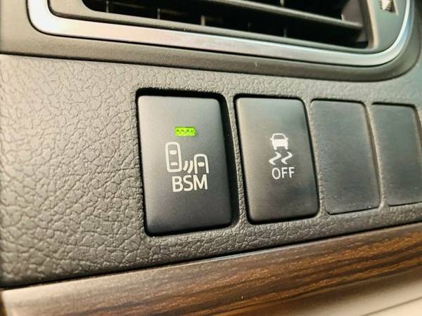 2016 Toyota Camry XLE - cars & trucks - by dealer - vehicle... for sale in Streamwood, WI – photo 20