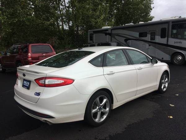 2014 Ford Fusion SE / 34 MPG - cars & trucks - by dealer - vehicle... for sale in Anchorage, AK – photo 5