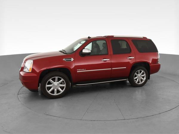 2012 GMC Yukon Denali Sport Utility 4D suv Red - FINANCE ONLINE -... for sale in Rochester , NY – photo 4