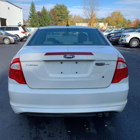 2010 FORD FUSION SE - cars & trucks - by owner - vehicle automotive... for sale in Brooklyn, NY – photo 4