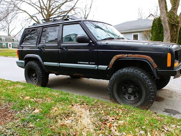 2000 jeep cherokee XJ for sale in Fort Wayne, IN – photo 2
