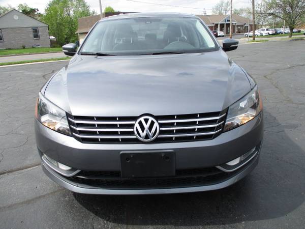 2015 Volkswagen Passat TDI SEL*Only 29,000 miles!! Great Price! -... for sale in Lees Summit, MO – photo 10