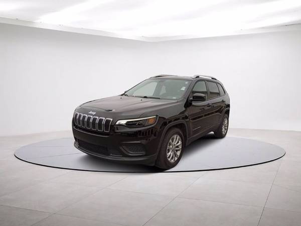 2020 Jeep Cherokee Latitude - - by dealer - vehicle for sale in Wilmington, NC – photo 4