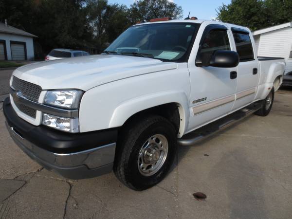 2005 Chevrolet Silverado 1500HD LT Crew Cab 4x4 4WD- BRAND NEW TIRES for sale in Junction City, KS – photo 3