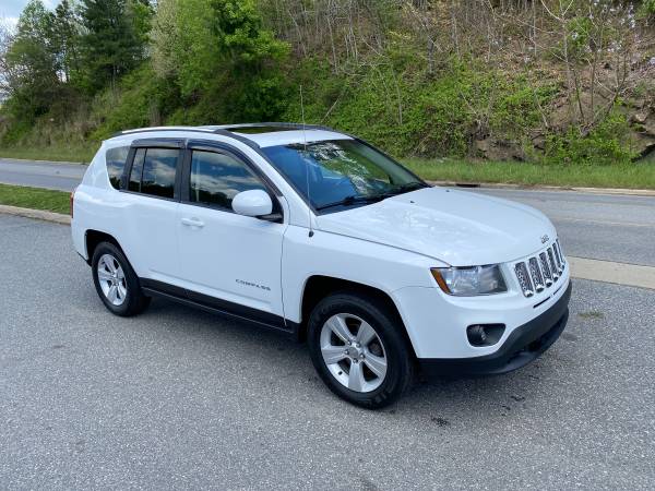 2014 Jeep Compass Latitude 4WD - - by dealer - vehicle for sale in Marshall, NC – photo 8