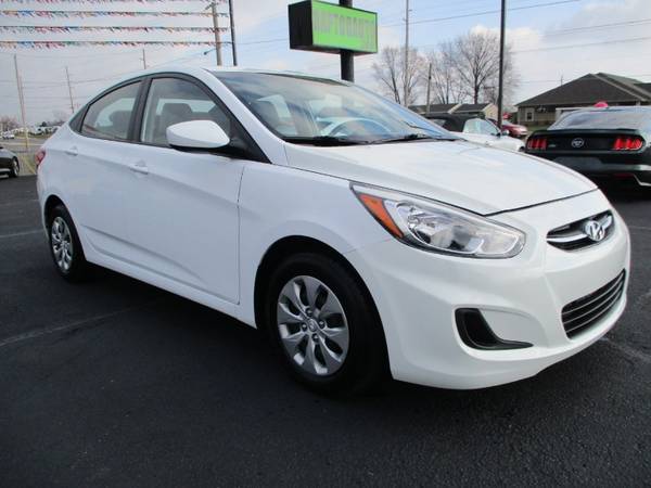 2017 Hyundai Accent SE - cars & trucks - by dealer - vehicle... for sale in Fort Wayne, IN – photo 2