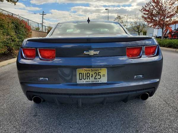 2010 Chevy Camaro SS *fully loaded* 6 speed we finance! for sale in turnersville, PA – photo 4