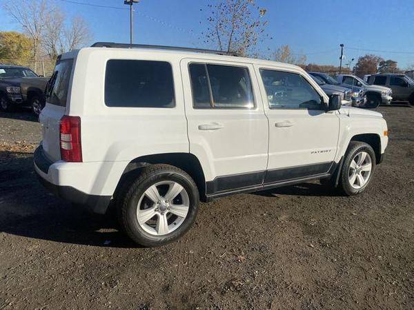 2011 Jeep Patriot Sport Utility 4D EZ-FINANCING! - cars & trucks -... for sale in Garfield, NY – photo 4