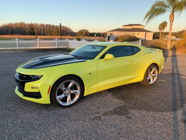 2020 Chevrolet Camaro SS Like New - - by dealer for sale in Land O Lakes, FL – photo 4