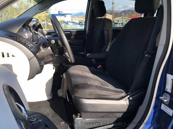 2011 Dodge Grand Caravan*Stow'n Go Seating*Third Row* for sale in Anchorage, AK – photo 11