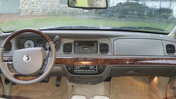 Mercury Grand Marquis 2006 Excellent Condition - Low Miles - cars &... for sale in Ocala, FL – photo 9
