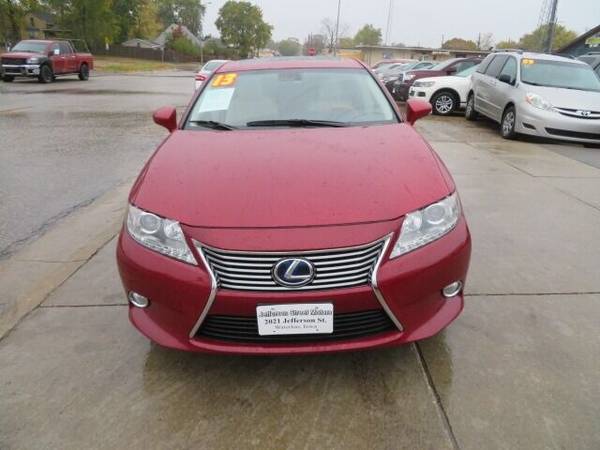 2013 Lexus ES 300H Hybrid... 93,000 Miles... $14,900 **Call Us Today... for sale in Waterloo, IA – photo 2