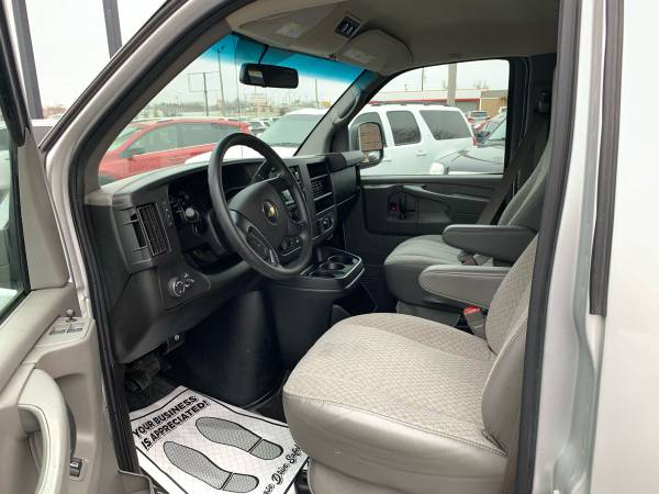 2015 CHEVROLET EXPRESS 2500,LOW MILES,V8 4.8L ENGINE,ONE OWNER,12... for sale in MOORE, OK – photo 7
