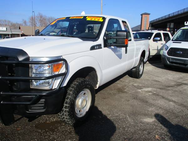 2016 Ford F-250 SUPER DUTY 4X4 1 OWNER - - by dealer for sale in Olathe, MO – photo 3