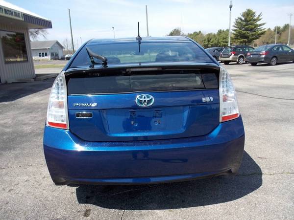 2011 Toyota Prius Level II w/Nav - - by dealer for sale in Howard City, MI – photo 6