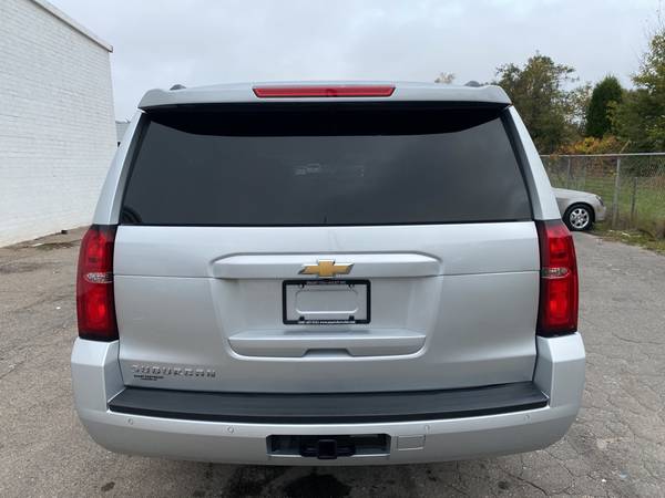 Chevy Suburban LT Navigation Leather Third Row Seat SUV - cars &... for sale in Atlanta, GA – photo 3