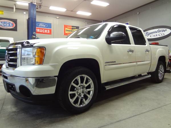 2013 GMC Sierra 1500 SLE Crew Cab - - by dealer for sale in Brockport, NY – photo 3
