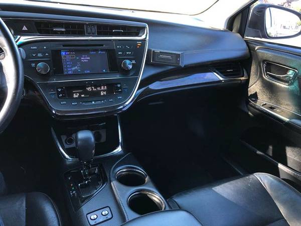 TOYOTA AVALON XLE--2014-- EVERYONE APPROVED!! SUNROOF,NAV,CAMERA,LEATH for sale in Houston, TX – photo 19