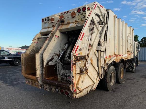 2009 Mack LEU-613 TWIN HOPPER REAR LOADER GARBAGE TRUC - cars & for sale in Other, Other – photo 5