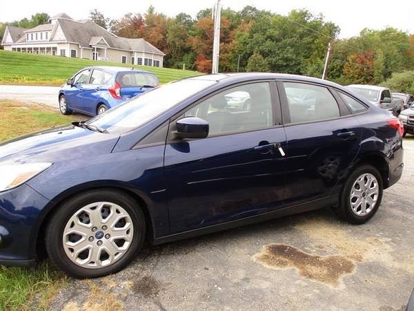 2012 Ford Focus SE Sedan - - by dealer - vehicle for sale in Somersworth , NH – photo 7