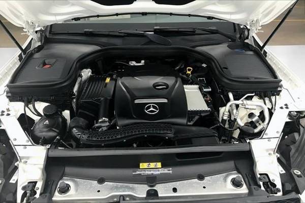 2018 Mercedes-Benz GLC GLC 300 - EASY APPROVAL! - - by for sale in Honolulu, HI – photo 9
