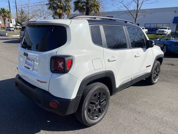 2018 Jeep Renegade Trailhawk SUV Renegade Jeep - - by for sale in Fife, WA – photo 6