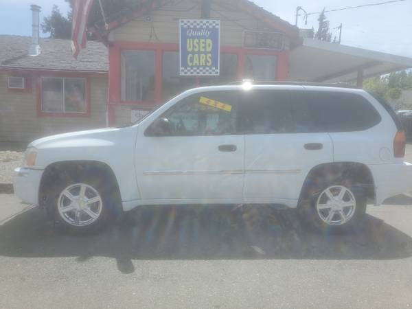 2007 GMC Envoy SLE-1 4WD - - by dealer - vehicle for sale in Grants Pass, OR – photo 2