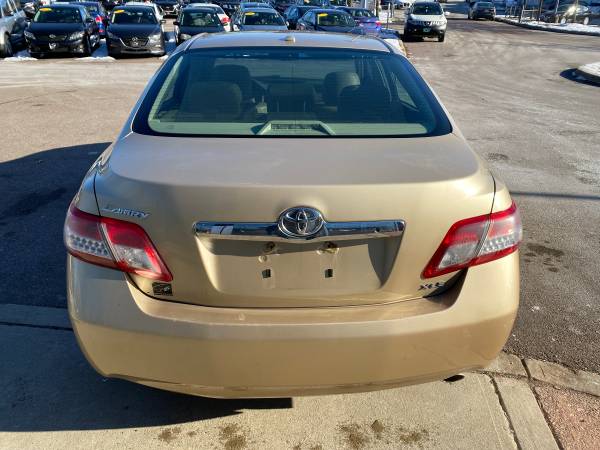 *****2010 TOYOTA CAMRY XLE***** - cars & trucks - by dealer -... for sale in south burlington, VT – photo 6